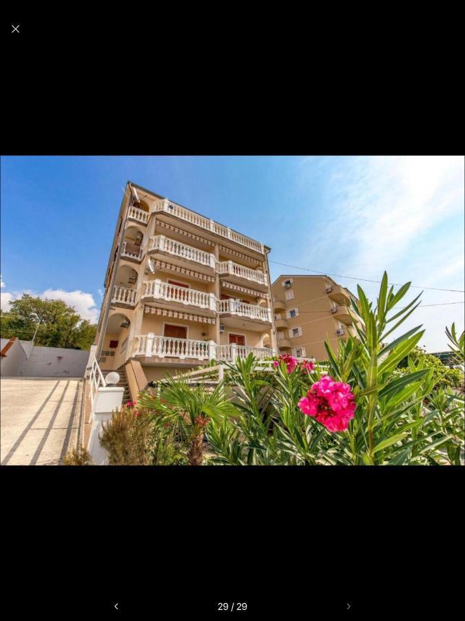 Adria Croatia Dramalj Exterior foto